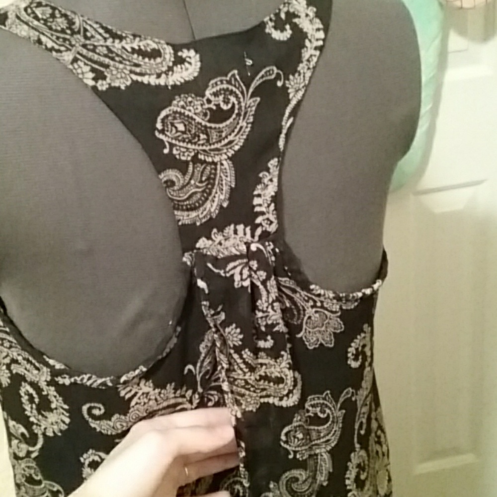 Top - Picture 3 of 3